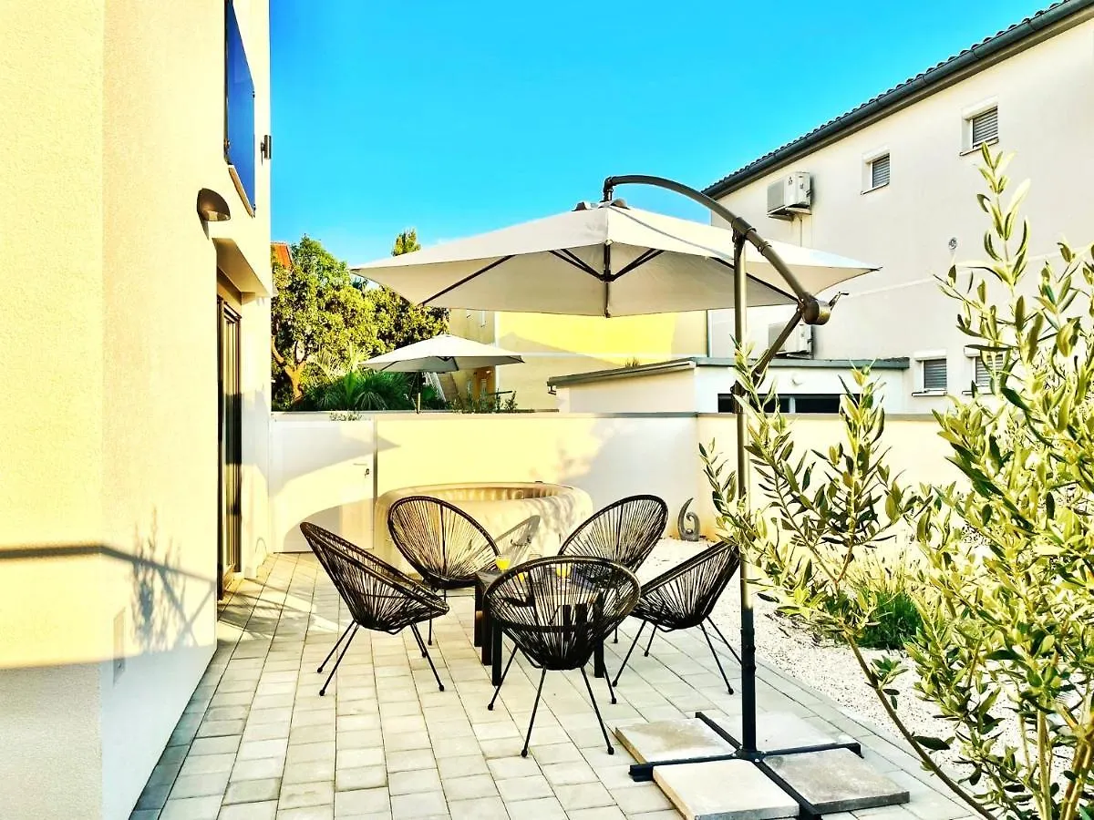 Villa La Merion Starigrad Paklenica