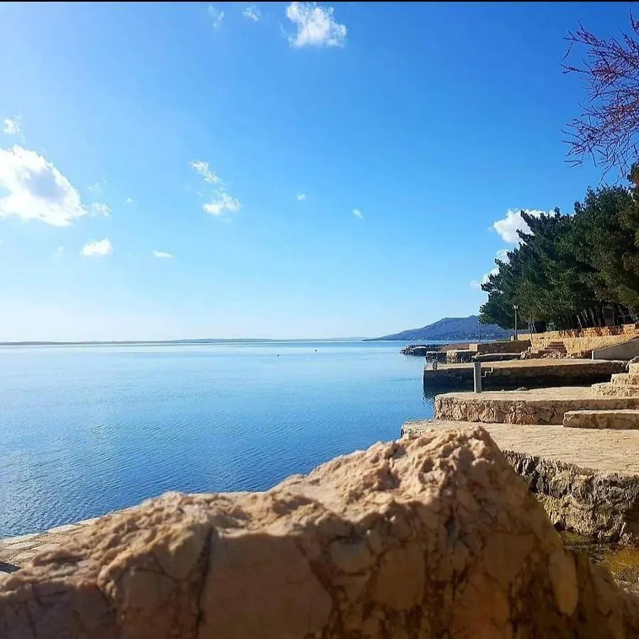 Villa La Merion Starigrad Paklenica 0*,