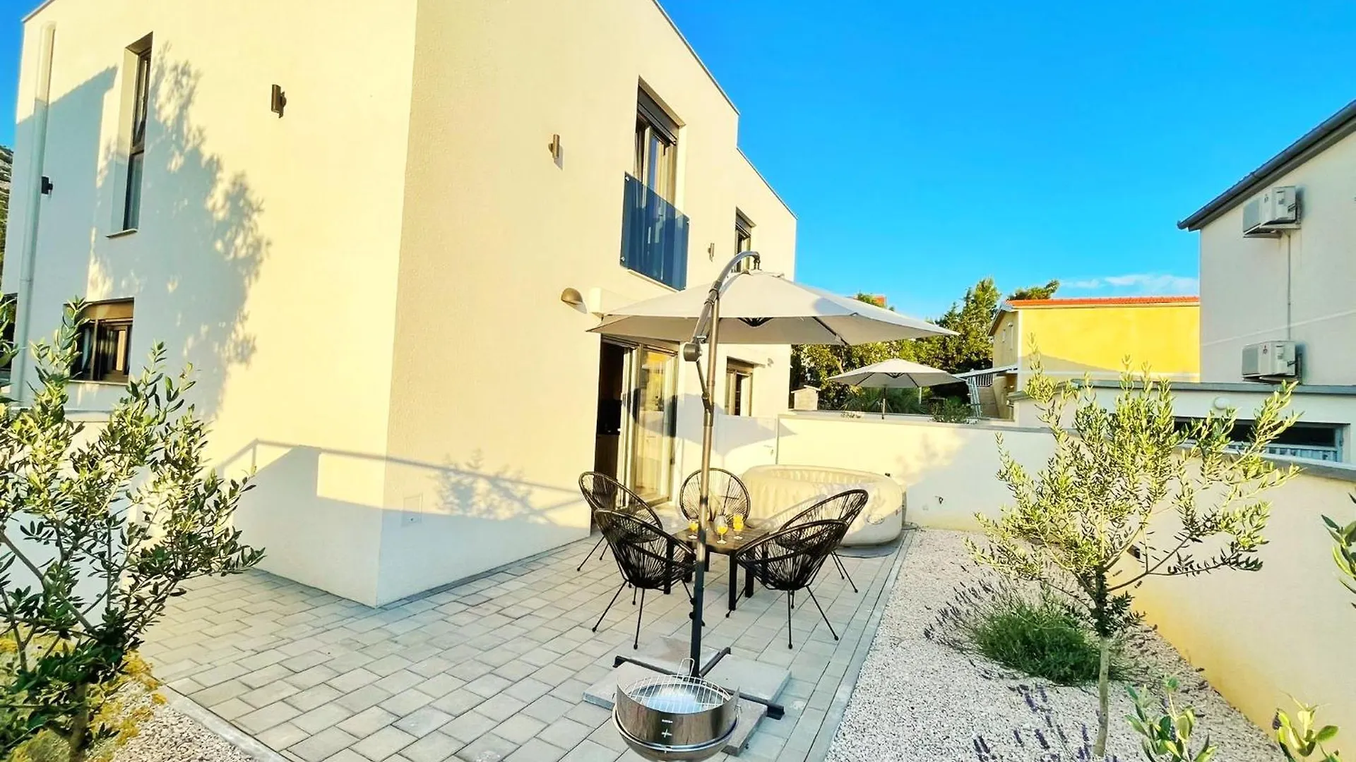 Villa La Merion Starigrad Paklenica Croatia